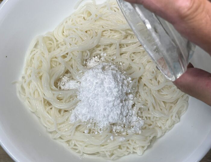 【残ったそうめん】には見えない、まさかのリメイクレシピ！人気デザート＆ボリュームごはんに♪