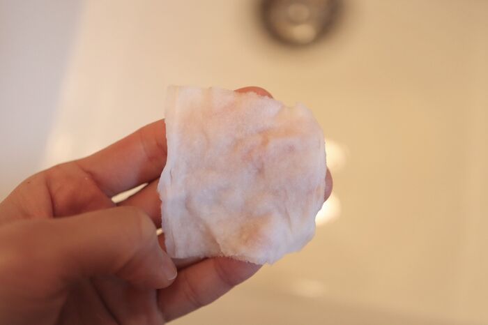 大量に余ってない？【コットン活用法】やってみたらすごかった♡余ったコットンで家じゅうピカピカに！