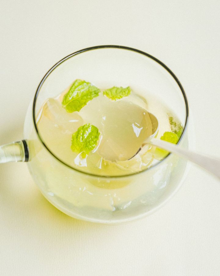 はちみつゼリーとカモミールミントのスープ。飲むゼリーのレシピ