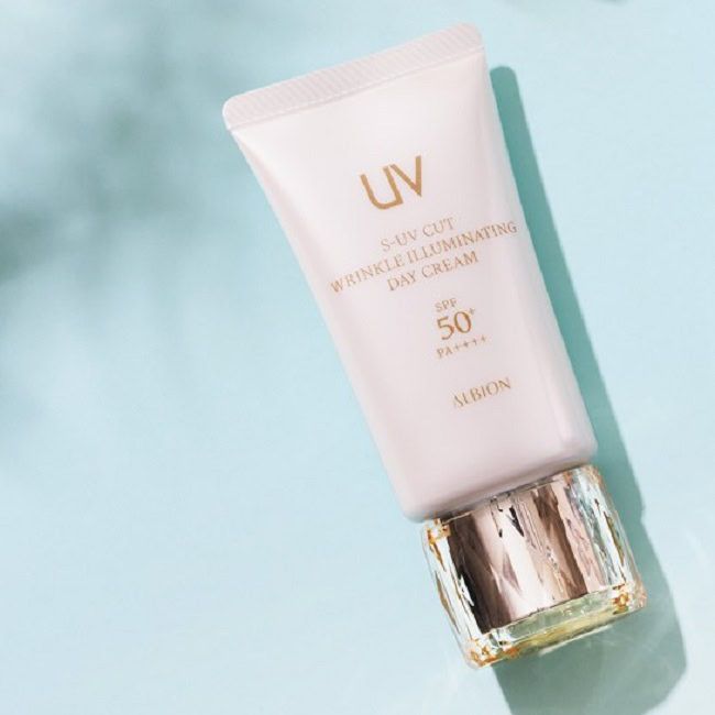 アルビオン S-UVカット リンクル イルミネイティング デイクリームSPF50+PA++++ ［医薬部外品］50g ¥11,000