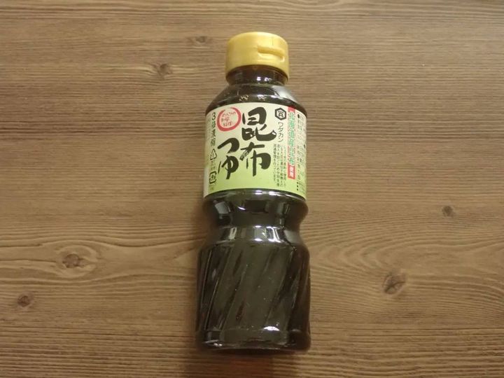 DAISO(ダイソー)：ワダカン昆布つゆ3倍 300ml