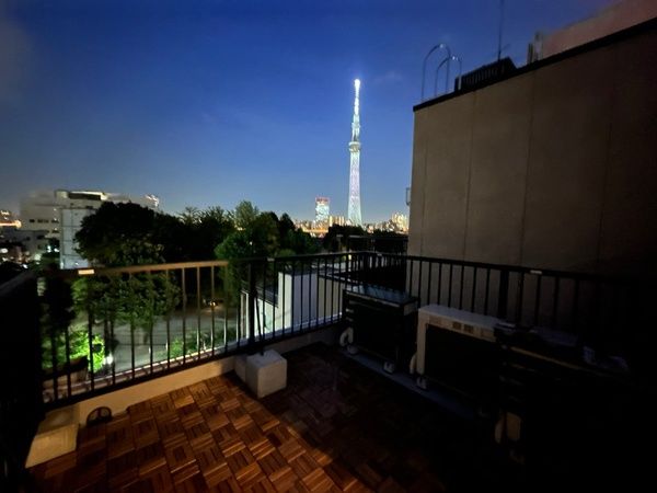 【東京都台東区】隅田川花火大会を、会場に近いホテルの特等席で楽しむディナー付きプラン受付中
