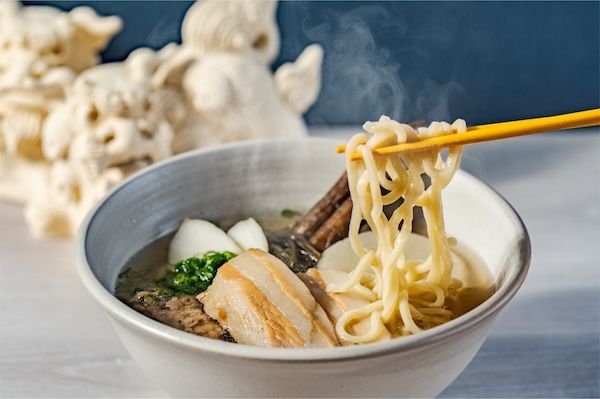 【兵庫県芦屋市】朝7時から営業！沖縄そば専門店「芦屋製麺所 がんじゅ〜」がJR芦屋駅前にオープン