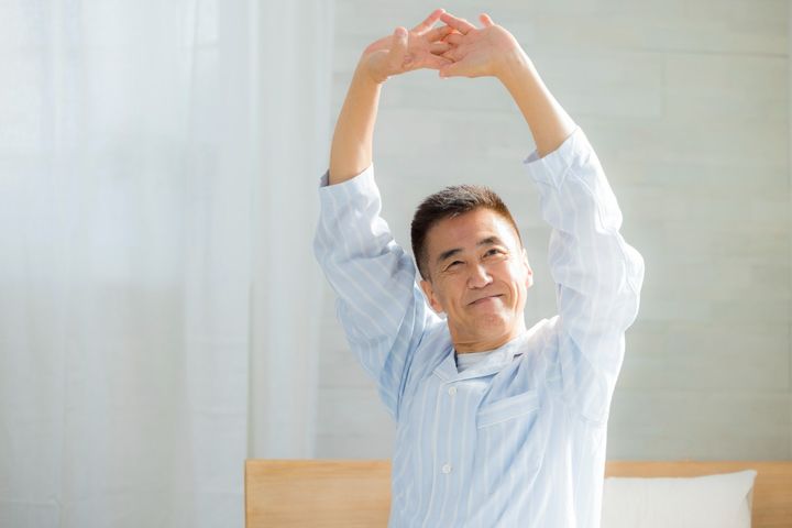 「相続は争続（そうぞく）」を身をもって実感。弟から突然、調停を申し立てられ……売れない実家を手にした世帯年収380万・63歳男性がその代わりに失ったもの