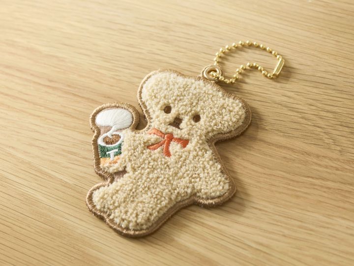 ベアフル サガラ刺繍チャーム