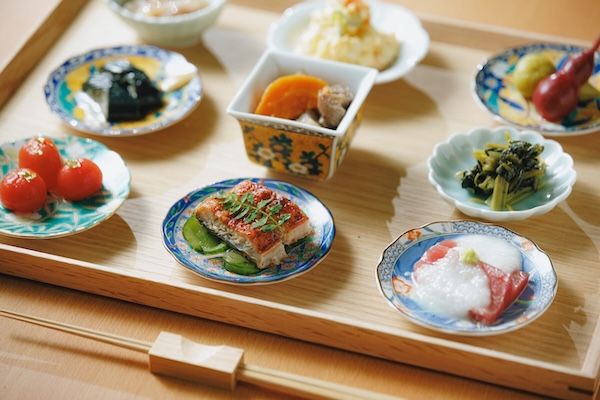 【京都府京都市】「貴船きらく」が川床を開始。新鮮な魚介を楽しむライブグリルコースが新登場