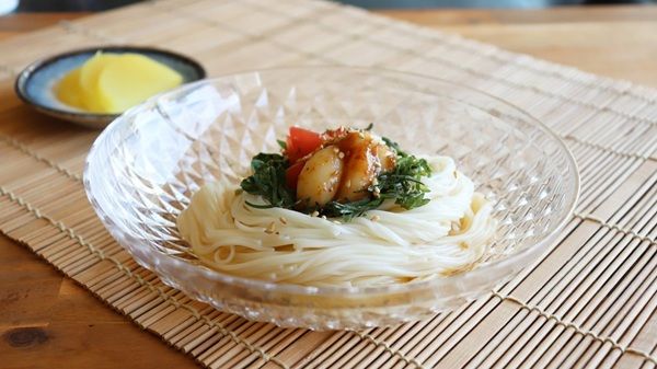 健康家族から大人気「梅にんにく」と「美味しいにんにくの黒酢漬け」が期間限定発売！