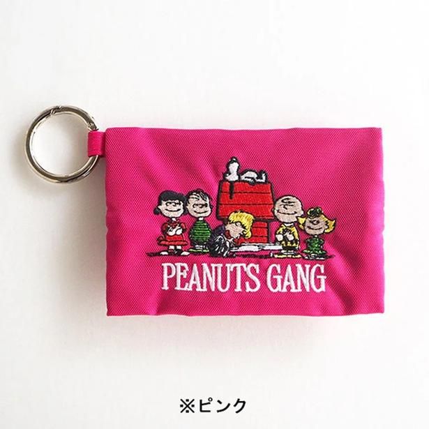 「マルチケース(ピンク/ピーナッツ・ギャング)」(2530円)
