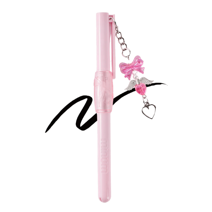 minum（ミニュム）｜チャーム付きぷにゅグリップライナー