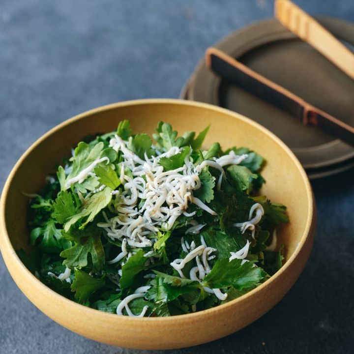 香り野菜としらすのサラダ