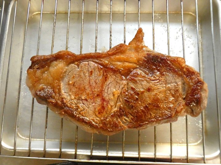 柔らかステーキの玉ねぎポン酢ソース