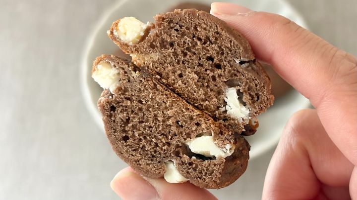 予想外にハマった！【ファミマ】ミニサイズのおやつパンはサクッふわっ