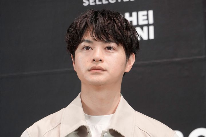 瀬戸康史さん（2025年3月18日、時事通信フォト）