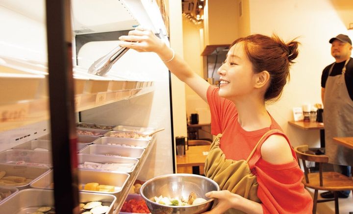 雑誌smart／田中みな実の連載「となりのみな実さん」episode 68 みな実さんが好きなご当地グルメ