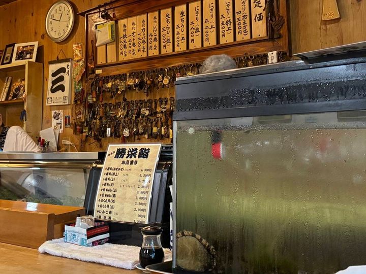 店のカウンター