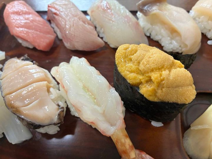 近くから見るお寿司