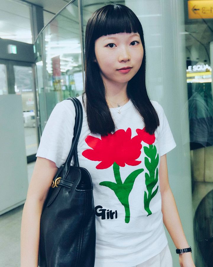 【10代スナップ@渋谷】ペイントしたパンツを軸にした全身ホワイトコーデ