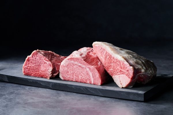 【福岡県福岡市】極上肉をリーズナブルに！「桂香」のランチにA5黒毛和牛の博多牛まぶしが登場