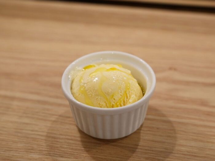 【若槻千夏さん】「アイスにかけるの、超やります！」BOSCOの早摘みグリーンオリーブを五感で楽しむ「味わうアート展」へ