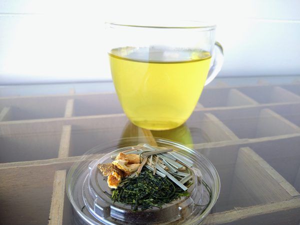 緑茶ゆずレモングラスのブレンドティー