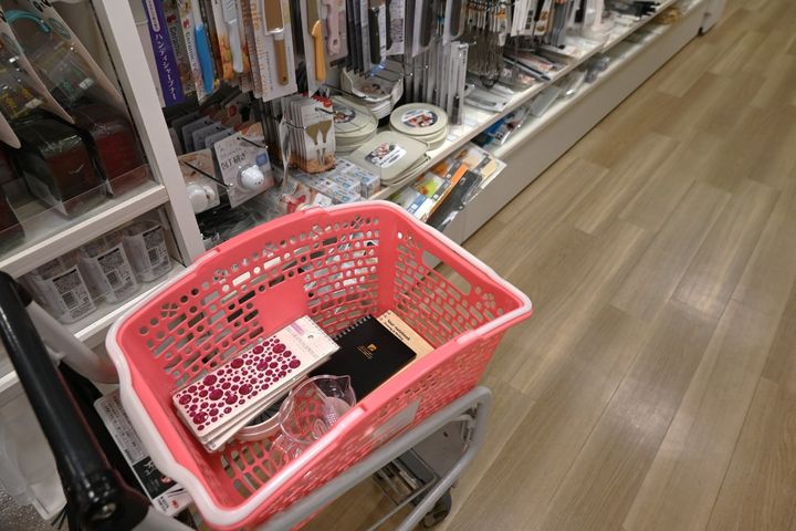 4歳児が財布を紛失！中身は500円かと思いきやまさかの……！？世帯年収600万・42歳主婦が冷や汗をかいた「親の確認不足」