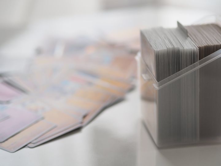 小6の息子が友達のカードを高額買い取り！？世帯年収850万・42歳男性を悩ませた状況と学んだ教訓とは？