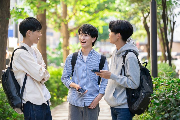 母のカードを盗んだ息子は「太っ腹」を気取っていた……世帯年収1100万・44歳女性が抱いた葛藤と厳しい対処法