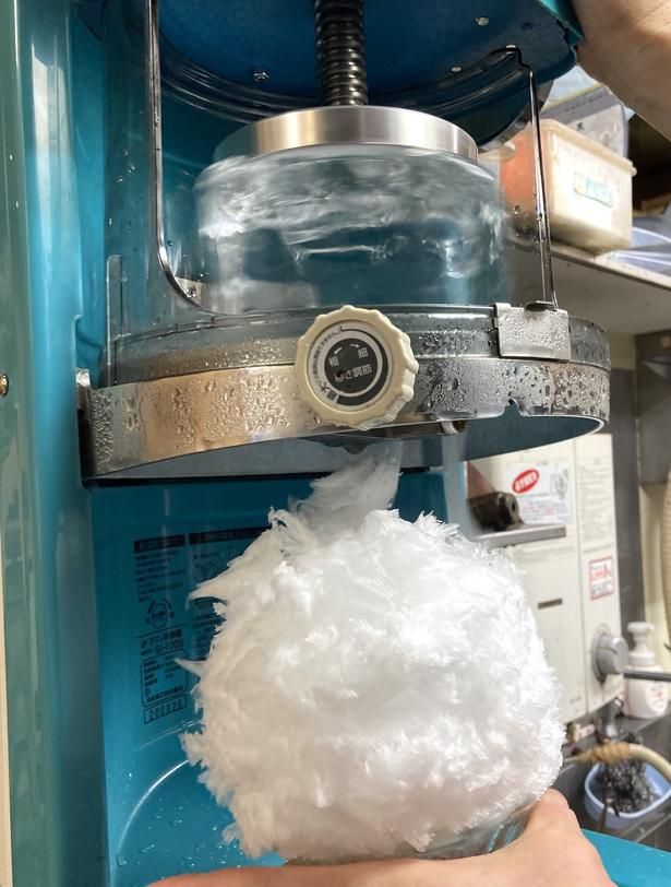 不純物を含まない純氷を使用