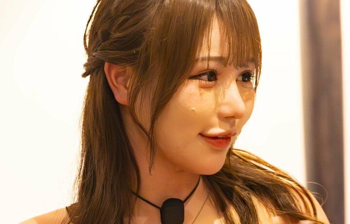 【写真・画像】「初体験は親指定の場所」「お嬢育ちの反動で歌舞伎町に家出」21歳新人セクシー女優、過去の恋愛遍歴を告白「タンス貯金100万えくらい取られた」 1枚目