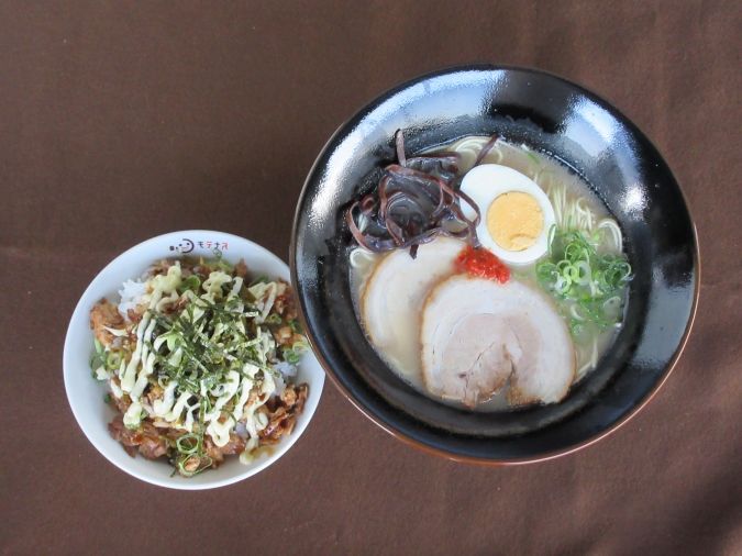山川パーキングエリア 山川ラーメン・まかない飯セット