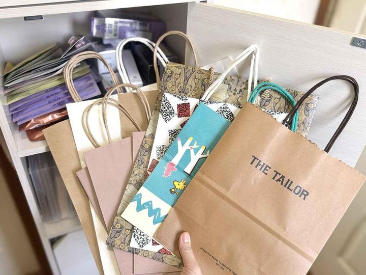 画像: 収納グッズを買う前に紙袋をチェック