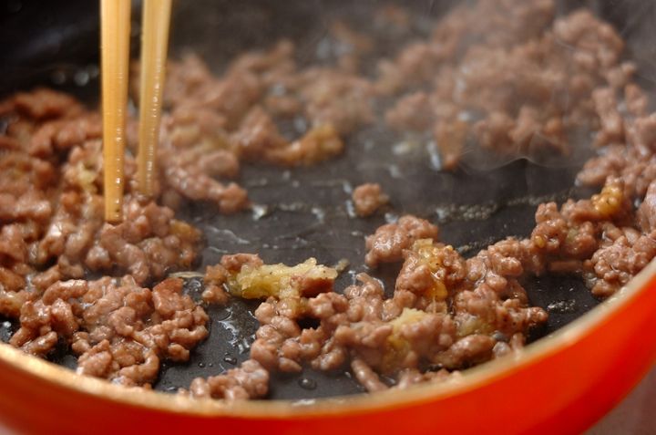 ひき肉入り卵焼きの作り方1
