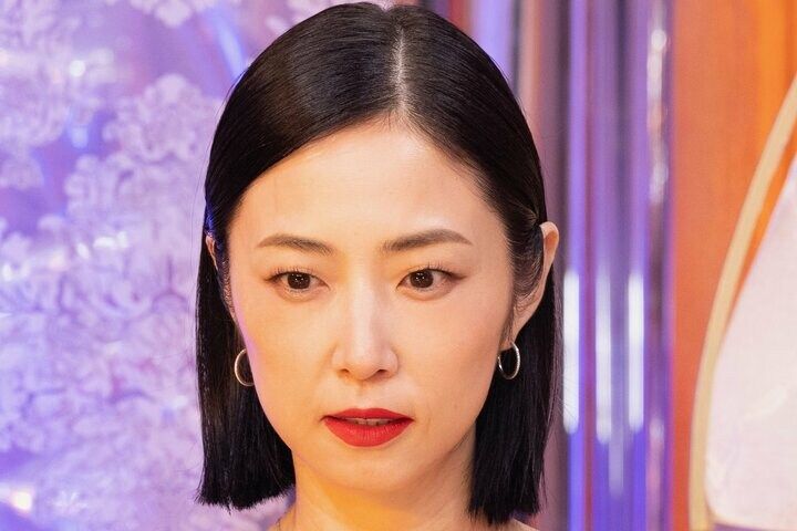 【写真・画像】「子供はこの先作らない身体に」婚活中に子宮全摘出を決断…”モー娘。の妹分”元アイドルが心境を告白 1枚目