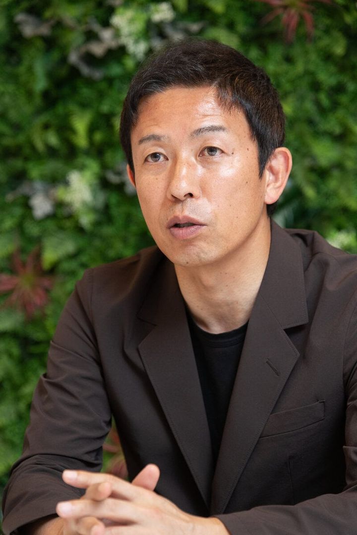 星野仙一が監督として阪神を18年ぶりの優勝に導いた試合でサヨナラヒットを放つなど、星野政権下で圧倒的なインパクトをもたらした赤星憲広