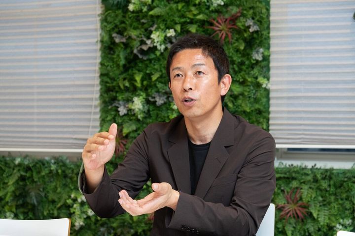 星野仙一が監督として阪神を18年ぶりの優勝に導いた試合でサヨナラヒットを放つなど、星野政権下で圧倒的なインパクトをもたらした赤星憲広