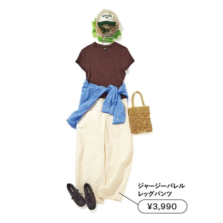 Tシャツ￥1,500、ジャージーバレルレッグパンツ（ともにユニクロ） 腰に巻いたシャツ￥10,000（シヤジュ／ハナ ショールーム） バッグ￥5,500（チャオパニックティピー／チャオパニックティピー 池袋サンシャインシティアルパ店） スカーフ￥7,150（オウレンティ／セムインターナショナル） キャップ￥990（ジーユー） スニーカー￥7,900（NOKCHA）