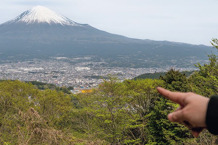 ふとした“気になる”が旅を豊かに｜あっち👉ツーリング