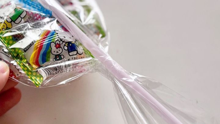 100均でお菓子ブーケを手作りしよう！ 写真映えする包み方やコツも紹介