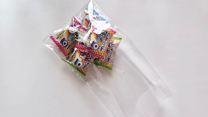 100均でお菓子ブーケを手作りしよう！ 写真映えする包み方やコツも紹介
