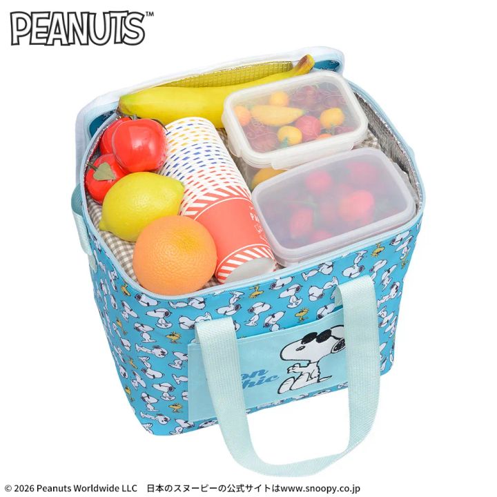 SNOOPY プラチナムザッカアップリケクーラーバッグ（使用イメージ）