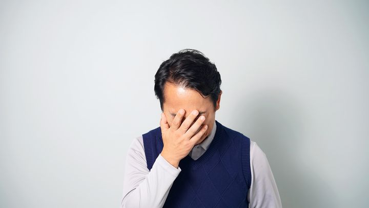 無料の備品に釣られて100万円の布団を購入！？世帯年収470万・52歳男性が騙された祖母に抱いた「情けなさ」と深い悲しみ
