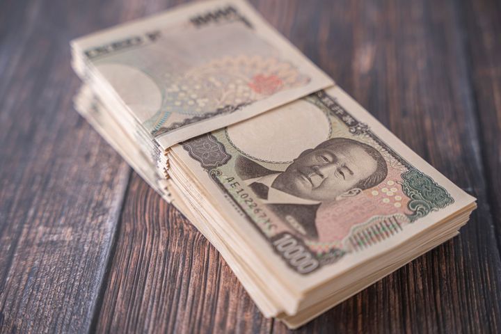 夢を応援したものの……不安な日々を過ごすことに！！世帯年収240万・30歳男性が口約束で貸した200万円に後悔