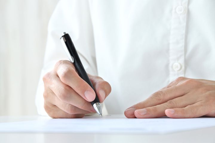 夢を応援したものの……不安な日々を過ごすことに！！世帯年収240万・30歳男性が口約束で貸した200万円に後悔