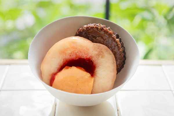 【愛知県名古屋市】兜町tealが名古屋タカシマヤに期間限定出店！「まるごと桃のパイ」から新作まで