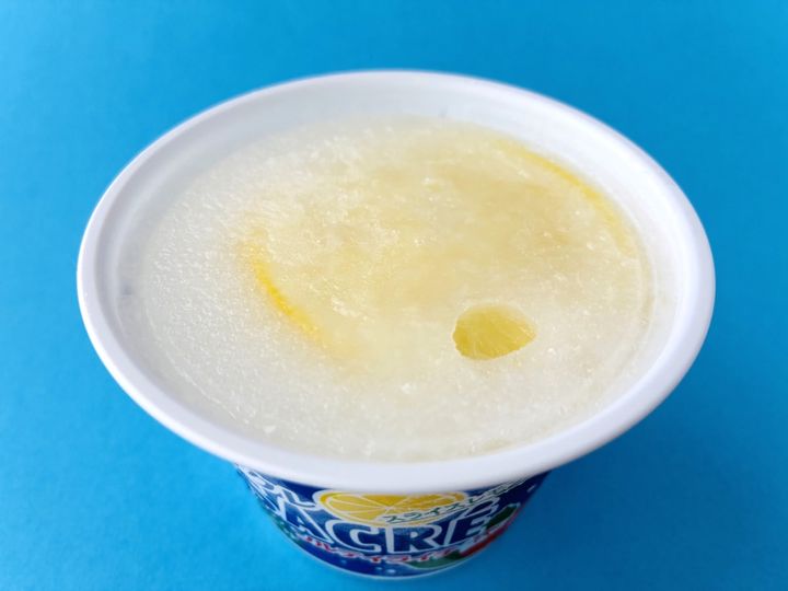 「サクレ至上No.1！」「リピートしたくなる美味しさ！」【ファミマ限定】「サクレ ソルティライチ」