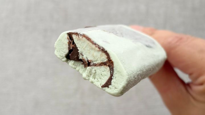 「味良し食感良し」「大好きすぎる」【ローソン】登場中の夏アイスって？