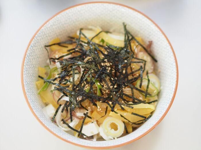 暑い日は『豆腐』に頼って正解♡火を使わず10分〈夏のさっぱり丼〉でごはん作りがラクに！