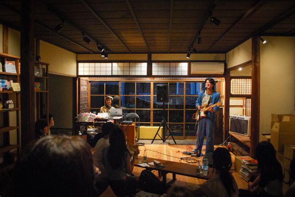 【大阪府池田市】本と食と人が出会える地域の居場所「ハムと本と、」が石橋商店街近くにオープン