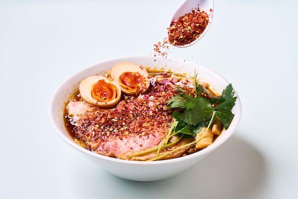 【大阪府大阪市】天王寺にまぜそば専門店「麺処 山椒」オープン。山椒の痺れを麺で味わう一杯
