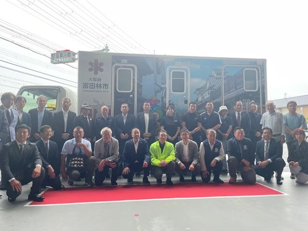 KULが、大阪府富田林市が進めた災害用トイレトラック導入事業に協力！お披露目式も